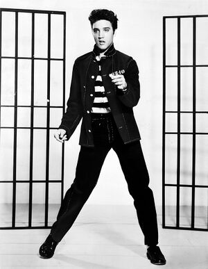 800px-Elvis Presley promoting Jailhouse Rock.jpg